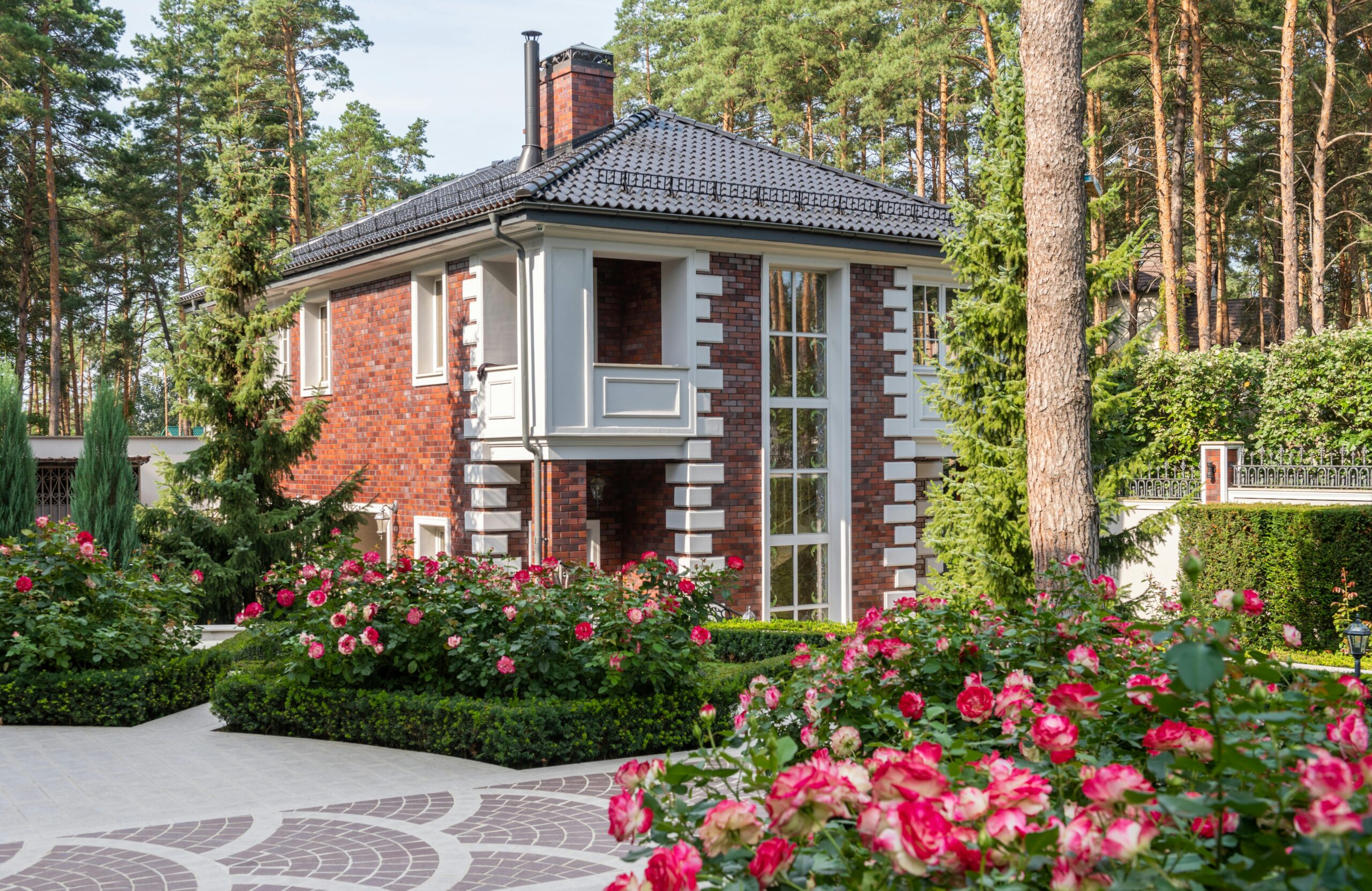 Garden and paved entryway